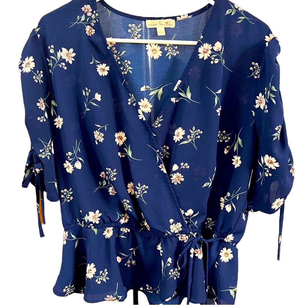 Blue Floral V Neck Blouse with Delicate Bowties L